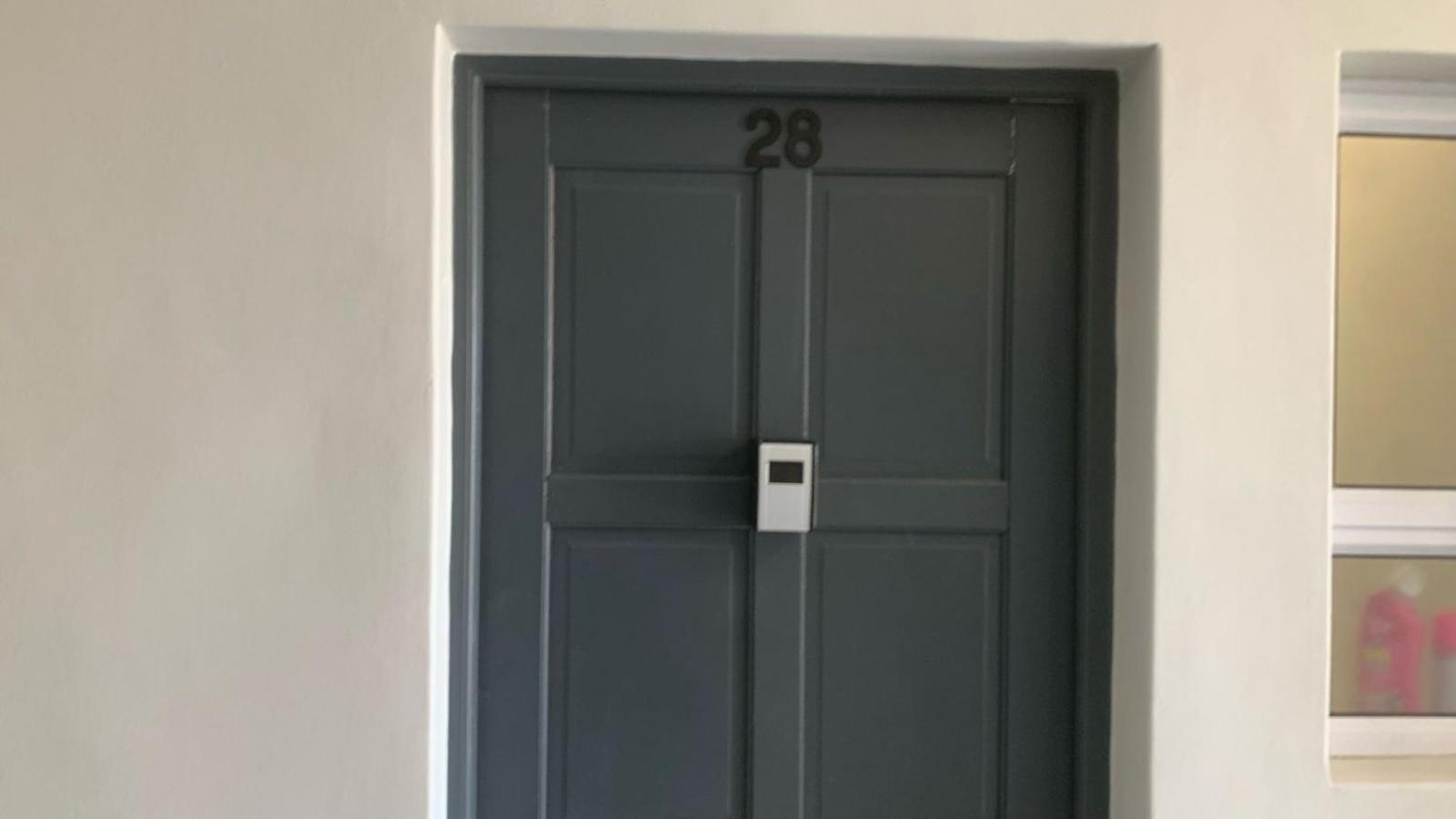 Apartment 28 On Orion